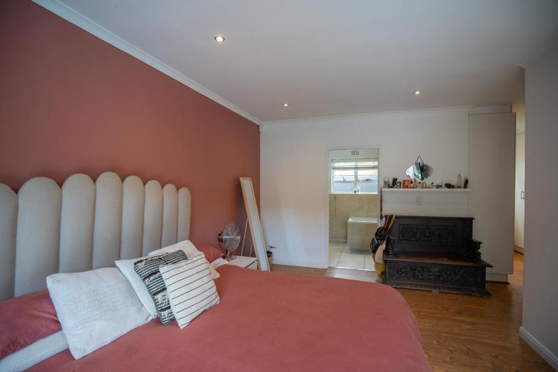 3 Bedroom Property for Sale in Sunningdale Western Cape